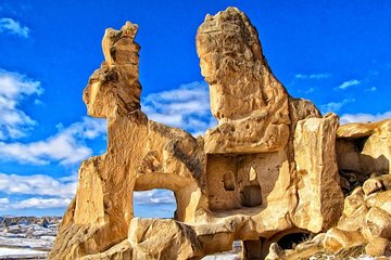 Full-Day Cappadocia Tour with Goreme Open Air Museum and Fairy Chimneys