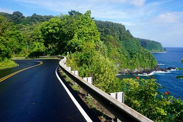 Deluxe Halfway to Hana: Private Tour from Kahului