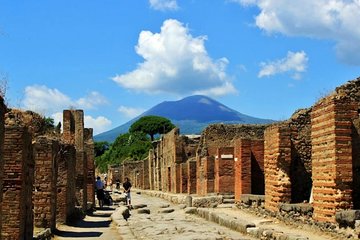 Pompeii Express by Train - Entrance Fee Included