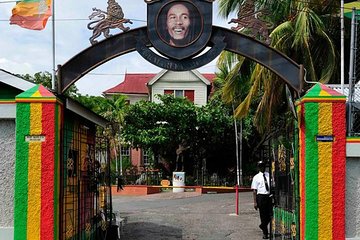 Kingston Sightseeing, Bob Marley Museum & Night Market Experience from Ocho Rios