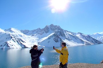 2-Day Private Tour Exploring Santiago and Andes Mountains