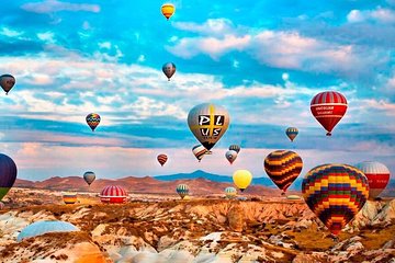 4 Day Turkey Tour: Cappadocia, Pamukkale, Ephesus by Bus