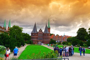 Lübeck Day Trip From Hamburg By Train With Private Guide And Lunch 