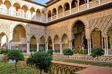 3-hour Seville Cathedral and Alcazar Skip-the-Line Combo Tour