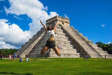 Discover one of the seven wonders of the modern world Chichen Itza!