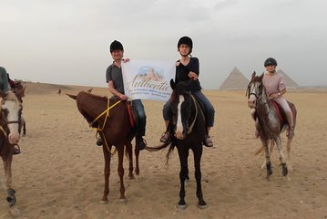 Arabian Nights immersion Pyramids Horse,camel Ride,Bedouin Tea