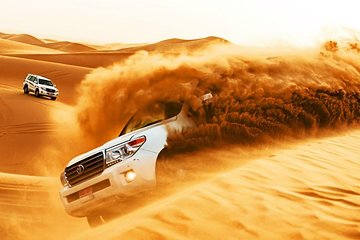 Evening Desert Safari with BBQ Dinner & 7 Live Show's 