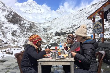 4 Days Annapurna Base Camp Trek for Experienced Trekkers from Pokhara