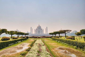 Luxurious Private Agra Overnight Tour With Bharatpur Bird Sanctuary