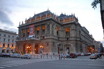 Explore Magnificent Budapest: Self-Guided Audio Tour