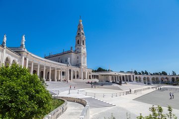 Fatima Batalha Nazaré Óbidos Small Group Tour From Lisbon