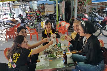 Ho Chi Minh City’s most delicious street food tour by motorbike