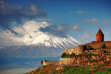 Private 7-8-hour Khor Virap, Garni temple & Geghard monastery trip from Yerevan