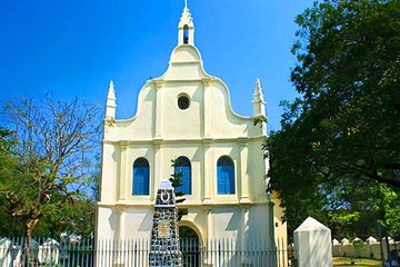 Cochin Heritage Tour With Alleppey Houseboat Cruise