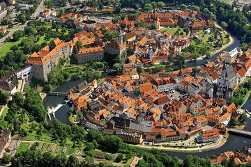 Cesky Krumlov Full day tour from Prague and back