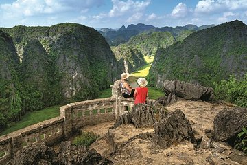 Ninh Binh 2 Days 1 Night Visiting Tam Coc Thung Nham Mua Cave Hoa Lu from Hanoi