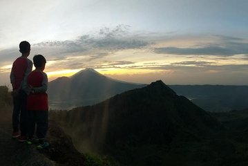 Bali Sunrise Trekking with Cooking Class 