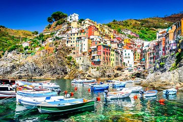 Cinque Terre tour with limoncino tasting from La Spezia Port