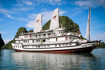 Halong Bay 2 Days-1 Night with Signature Royal Cruise 