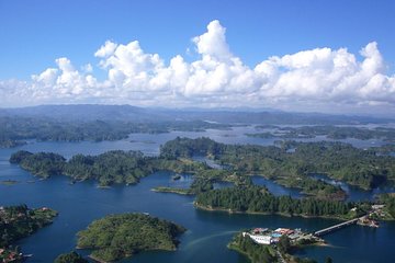 Private Guatape and coffee tour