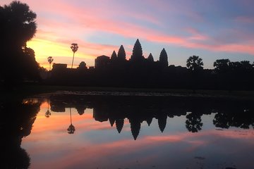 Angkor Wat Sunrise Small Group Tour