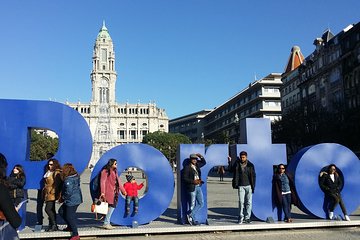 Half Day Porto and Beach Side Small-Group Tour with Tastings