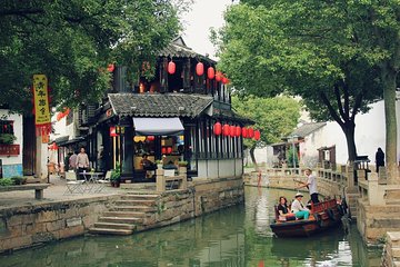 Private Customized Suzhou Highlights Tour with Tongli Water Town and Tuisi Garden