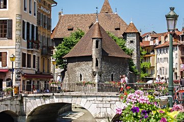 Geneva and Annecy Tour With Optional Lake Geneva Cruise