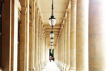 Private Covered Passages & Palais Royal Gardens 2-Hour Tour