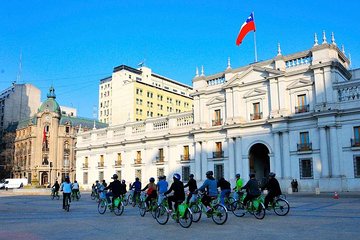 Bike Tour through old Santiago de Chile