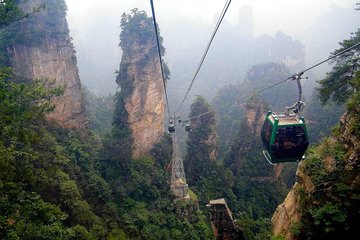 All-inclusive 4-Day Private Zhangjiajie Tour Includes Glass Bridge& Evening Show