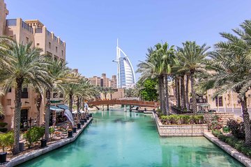 Private Modern or Traditional Dubai tour with experienced Guide