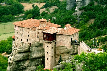 Delphi Meteora and Thermopylae 3-Day Private Tour