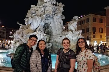 Maria's Guided Walking Tour of Rome City Wonders By Night