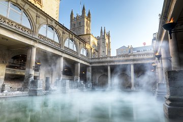 Stonehenge and Bath Tour from London
