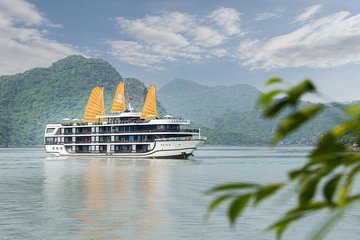 Halong Bay Cruise 2 Days 1 Night with 5 Star Luxury