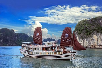 Halong Bay 2 Days/1 Night with 4 Star Cruise All Included