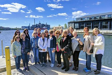 Baltimore Walking Foodie Tour in Fells Point