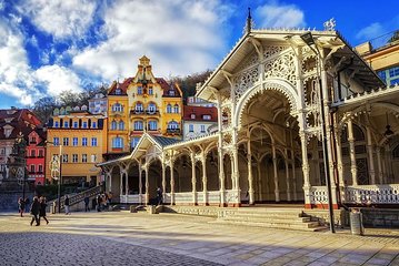 Karlovy Vary trip from Prague