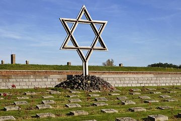 Private Tour to Terezin from Prague