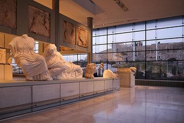 Acropolis & Acropolis Museum (Small Group Morning Walking Tour)