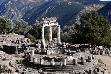 Private Tour Delphi, Village of Arachova, Osios Loukas Monastery