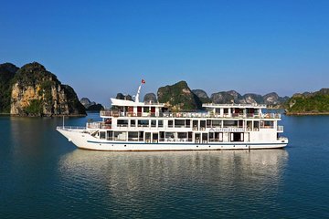 Sapphire Cruise Halong Bay 2Days 1Night on 4 Star Cruise