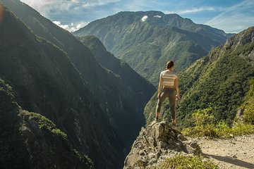 Taroko Zhuilu Old Trail (Group of 4ppl, no shuttle included.)