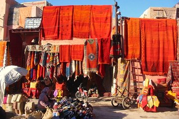Marrakech Full Day Guided Tour with Gardens and Old Medina Market