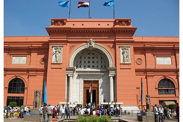 Private Day Tour: Egyptian Museum - Citadel - Islamic & Coptic Cairo