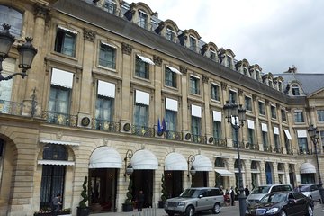 In the footsteps of Audrey Hepburn: A Self-Guided Audio Tour