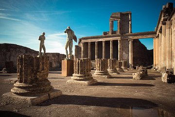 Pompeii & Vesuvius entrance fees included - Daily From Sorrento