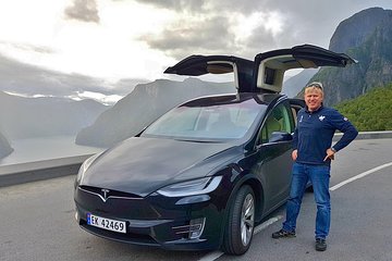 TRANSFER, LUXURY CAR 1-3 PAX: Bergen – Flåm, Gudvangen