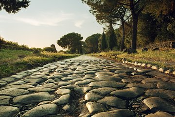 Rome: Catacombs Guided Tour with Transfer